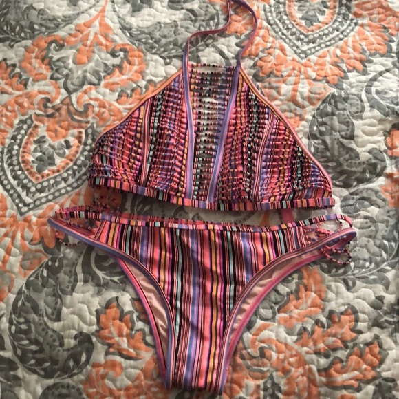 Victoria’s Secret Striped Bikini - Picture 1 of 6